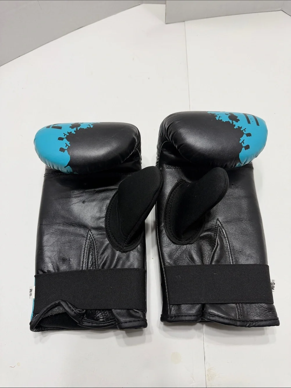 MADABOLIC Teal and Black Training Quick Boxing Gloves Size S/M